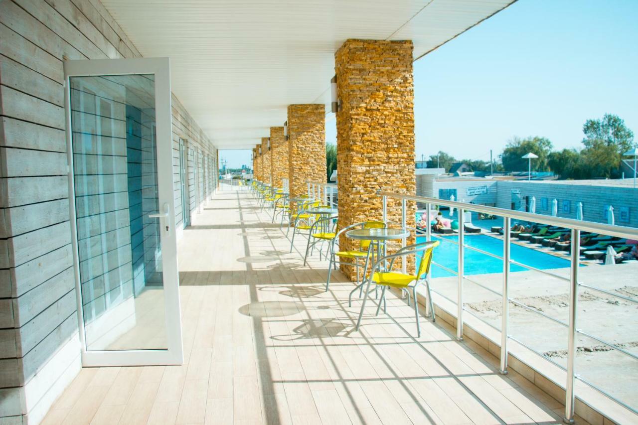 Hotel Lido Novoalekszeevka Kültér fotó